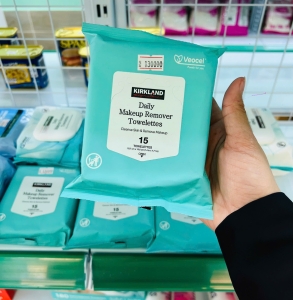 Khăn giấy ướt tẩy trang Kirkland Daily Meakup remover Towelettes