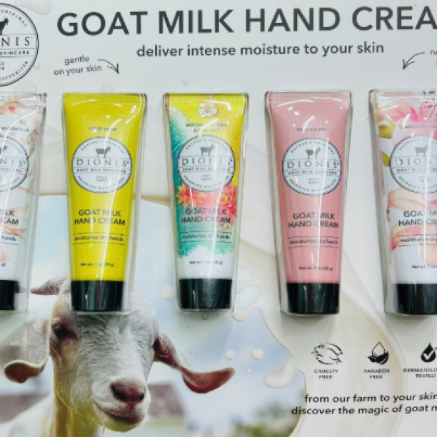 Kem dưỡng da tay Dionis Goat Milk Hand Cream